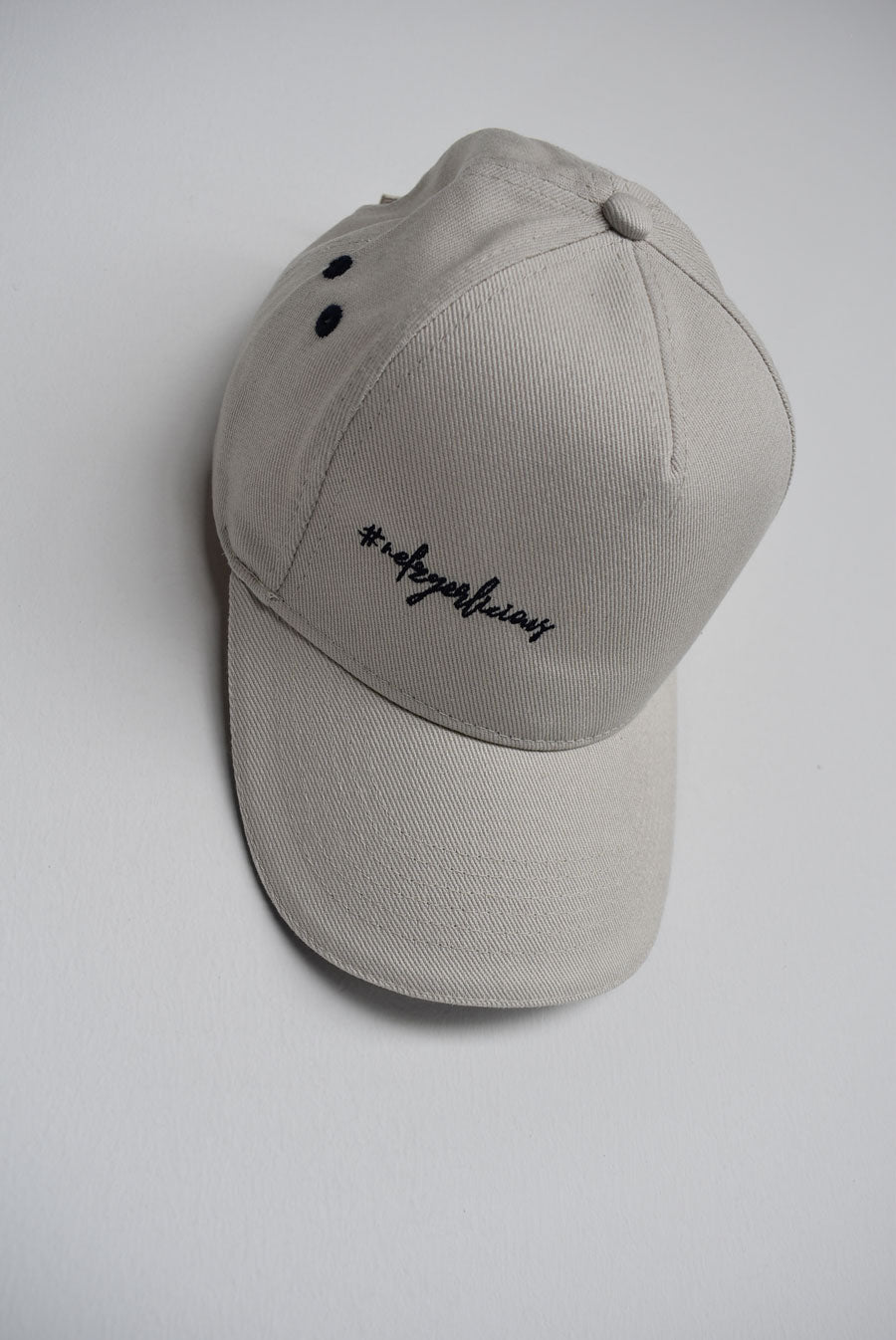 nefzger cap beige