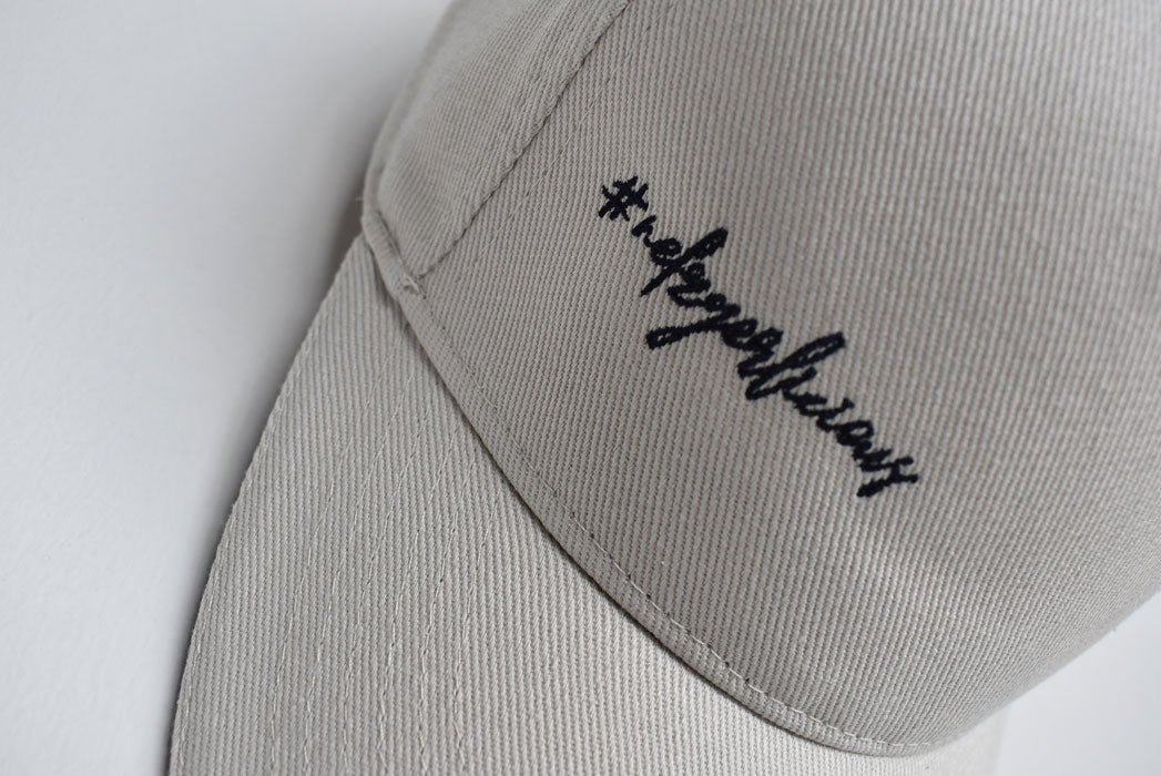 nefzger cap beige detail
